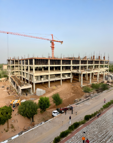 Hospital building construction with clinical infrastructure