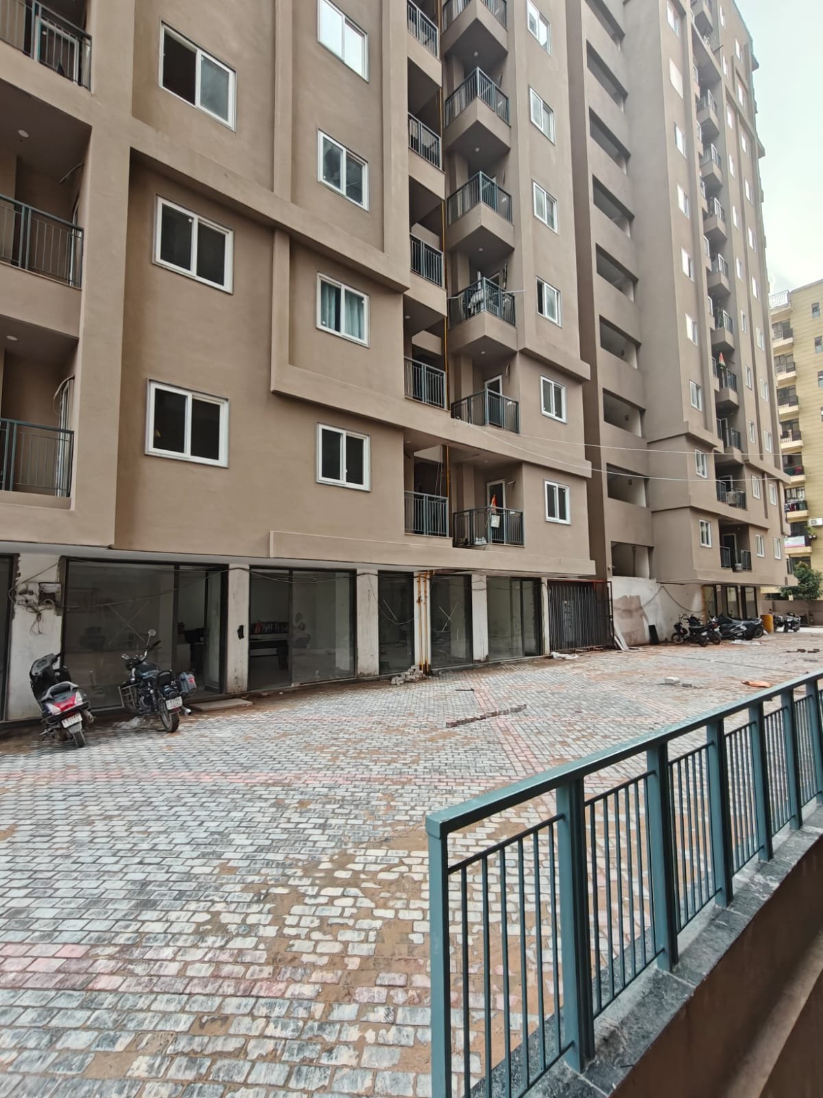 Apartment interior finishing works