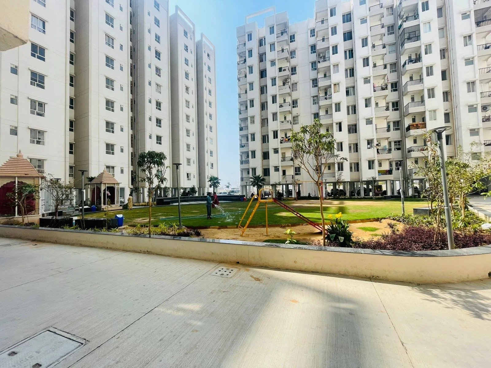 Aamor Residences exterior